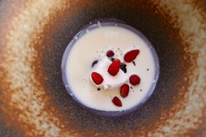 July 24, 2018 - This week's tablehopper: homegirl.