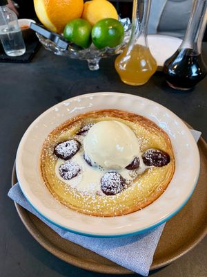 June 18, 2019 - This week's tablehopper: vroom.