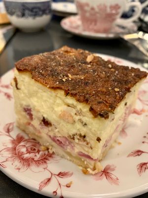 February 25, 2020 - This week's tablehopper: love and quiches.