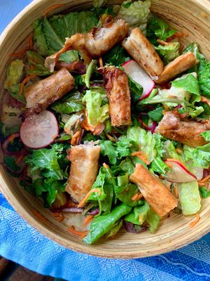 May 12, 2020 - This week's tablehopper: hot mic.