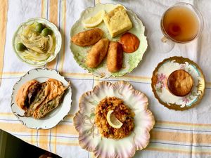 This week's tablehopper: one day at a time.