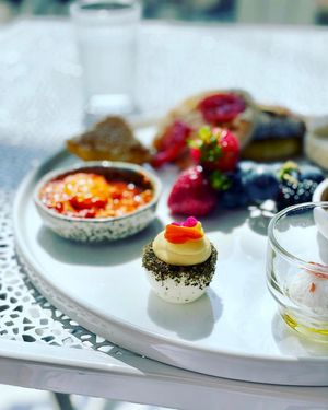 September  8, 2021 - This week's tablehopper: hump day dispatch.