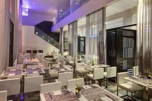 Now Open in SoMa and FiDi: TRACE at W San Francisco and Ramen Underground