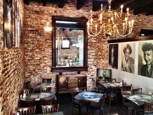 Changes at Dottie's and Wise Sons at CUESA, Caffè Trieste in Danger