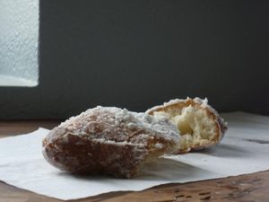 News Bites: Changes at Roosevelt Tamale Parlor, Fire at Saffron Grill, More Late-Night Burgers