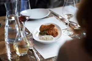 Now Open: Mason Pacific, an Appealing Neighborhood Bistro