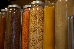 Oakland Update: Cool Culinary Classes, The Barrel Room Opening in Rockridge, Hawker Fare Vandalized