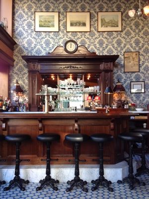 Tidbits: New Lunch Counter at Comstock, Brunch at Chile Pies, Frances Opening on Mondays, Le Marais Expanding, More