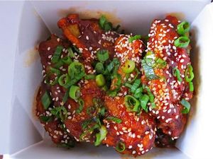 How to Throw the Tastiest Super Bowl Party Ever