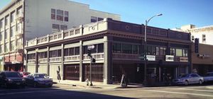 News in the 510: Zella's, Woods Bar & Brewery, Plank, B-Dama, Aunt Mary's