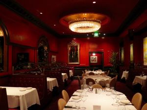 Alfred's Steakhouse Reopens February 18th