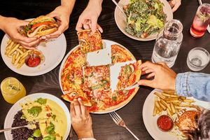 Two Newcomers to Hayes Valley: Rad Radish and Hazie's