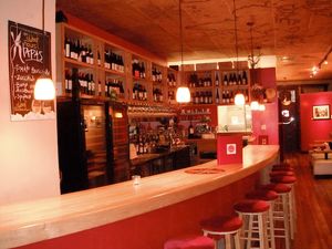 Now Open: Etcetera Wine Bar and The Dark Horse Inn