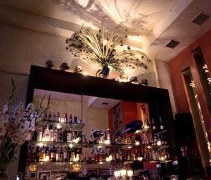 Otis on Maiden Lane Appears to Be Closed and Under New Ownership