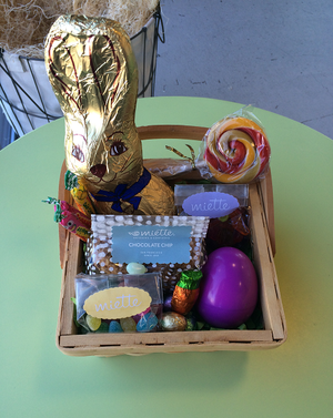 Spring Holidays: Here Are Ways to Celebrate Easter and Passover in Style