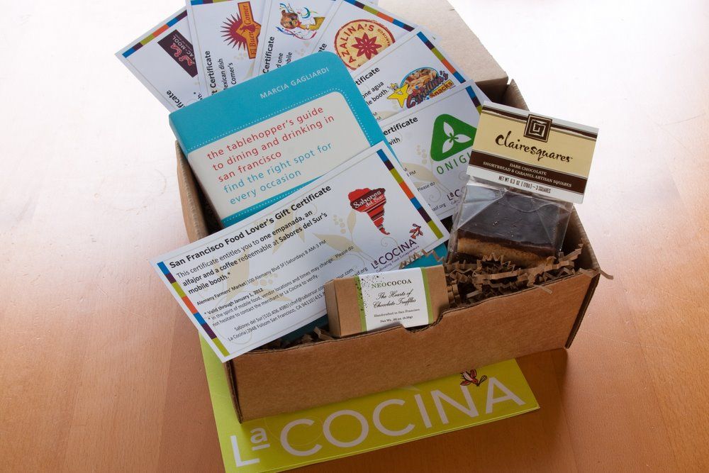 LaCocinagiftfood-lovers-box.jpg